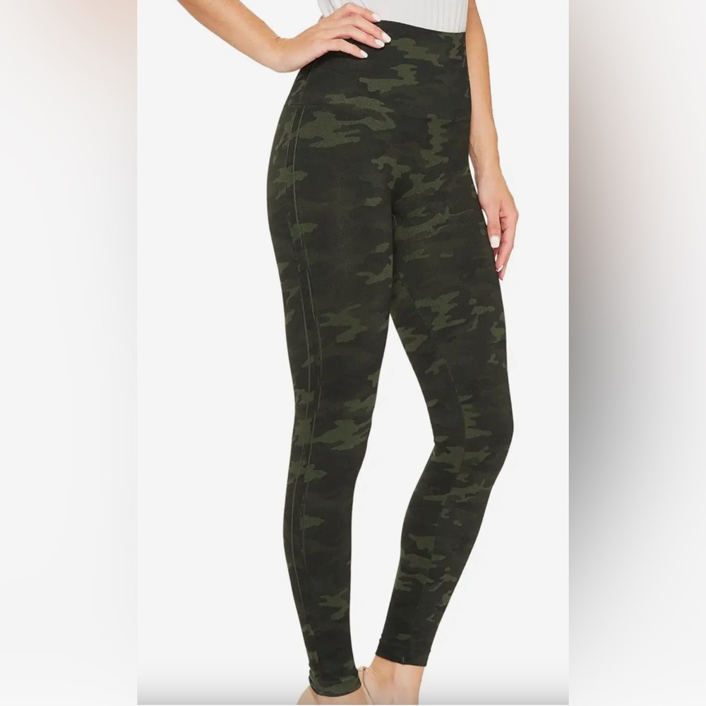SPANX Look at Me Now High-Waisted Seamless Leggings